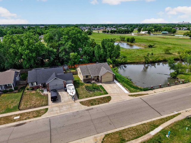 2813 W 44th St S, Wichita, KS 67217