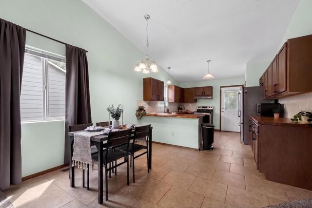 2813 W 44th St S, Wichita, KS 67217