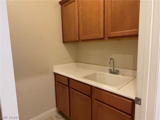 315 Bridgeton Cross Court, Las Vegas, NV 89148