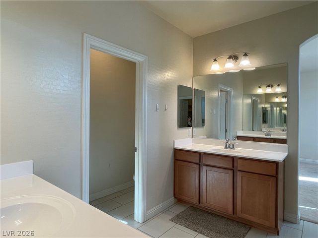 315 Bridgeton Cross Court, Las Vegas, NV 89148