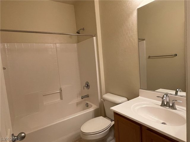 315 Bridgeton Cross Court, Las Vegas, NV 89148