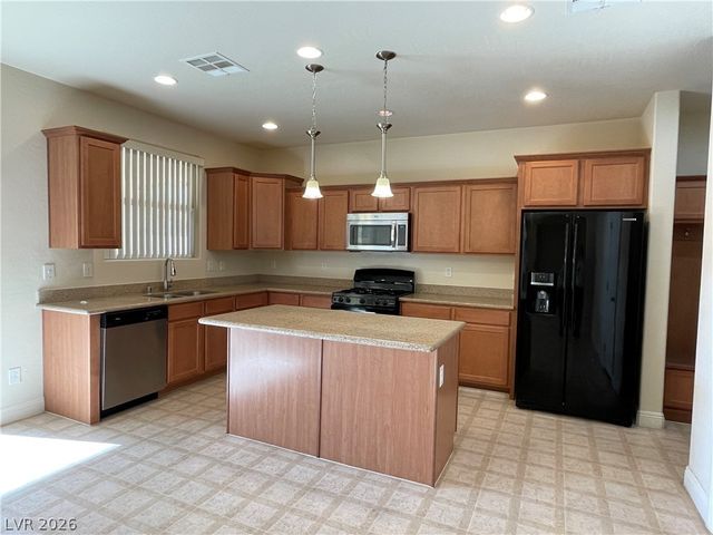 315 Bridgeton Cross Court, Las Vegas, NV 89148