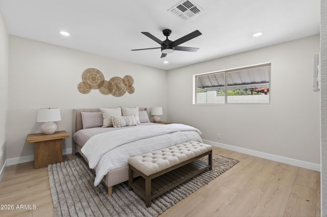 6932 E LATHAM Street, Scottsdale, AZ 85257