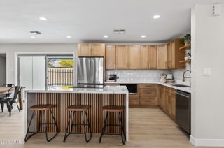 6932 E LATHAM Street, Scottsdale, AZ 85257