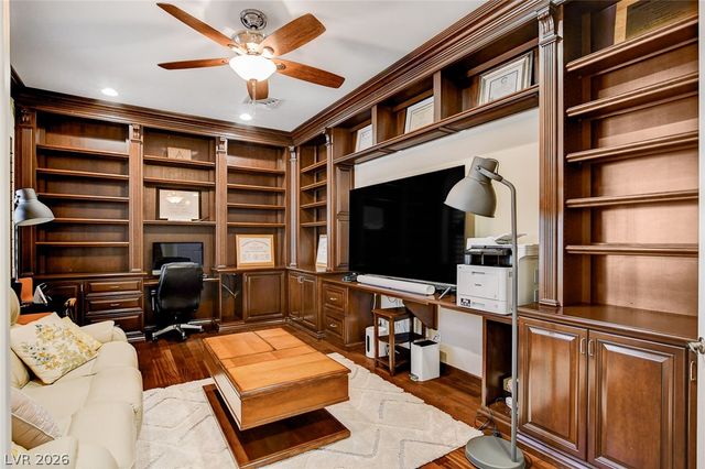 10140 Stony Ridge Drive, Las Vegas, NV 89144