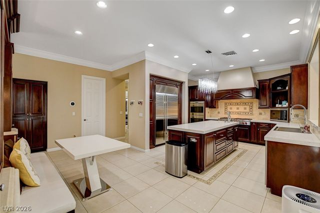 10140 Stony Ridge Drive, Las Vegas, NV 89144