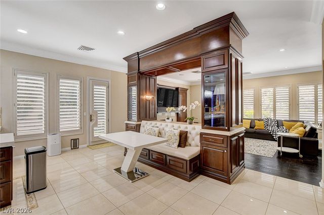 10140 Stony Ridge Drive, Las Vegas, NV 89144