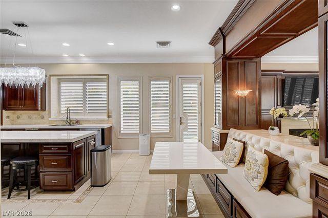 10140 Stony Ridge Drive, Las Vegas, NV 89144