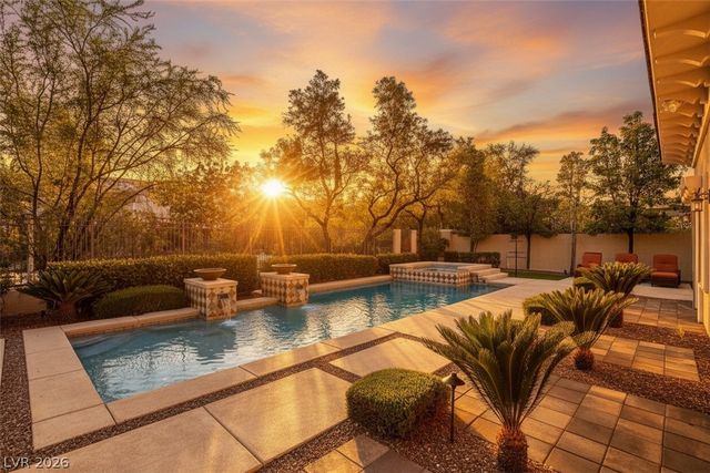 10140 Stony Ridge Drive, Las Vegas, NV 89144