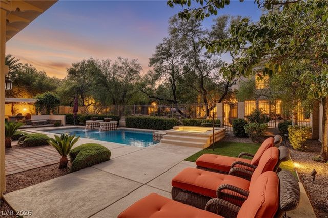 10140 Stony Ridge Drive, Las Vegas, NV 89144