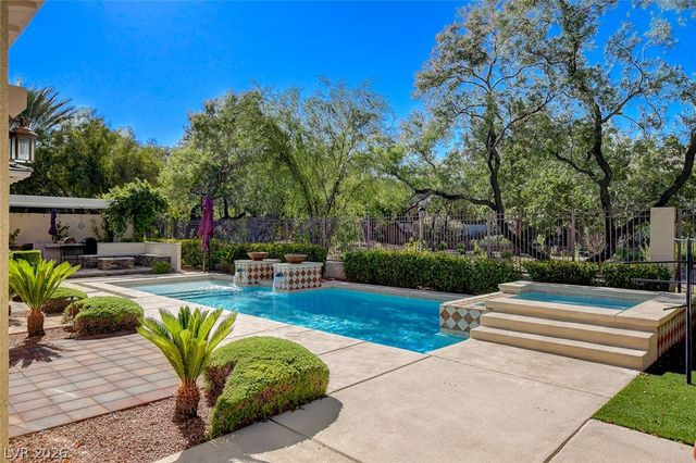 10140 Stony Ridge Drive, Las Vegas, NV 89144