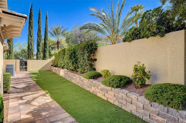 10140 Stony Ridge Drive, Las Vegas, NV 89144