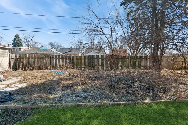 14523 S Dearborn Street, Riverdale, IL 60827