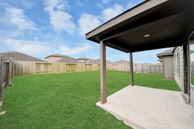 18319 Pin Oak Lake Drive, Richmond, TX 77407