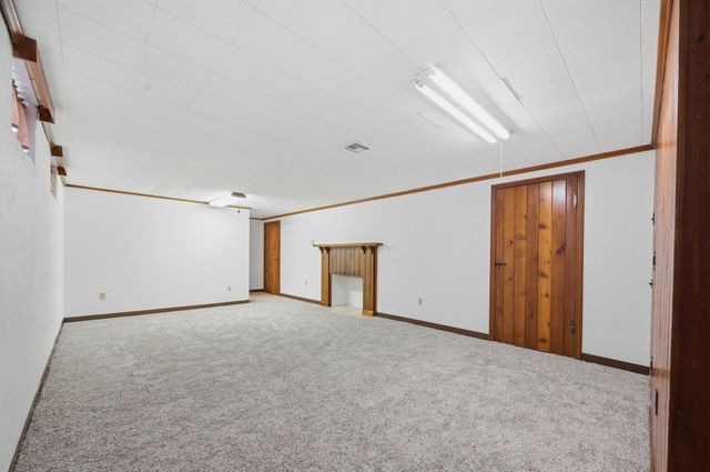 2917 E Rivera, Wichita, KS 67211