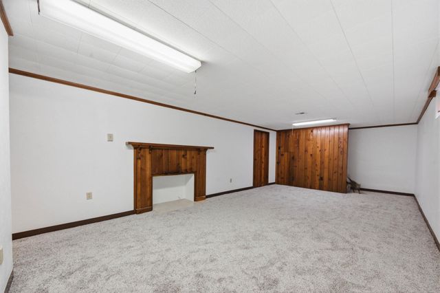 2917 E Rivera, Wichita, KS 67211