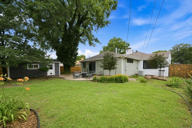 2917 E Rivera, Wichita, KS 67211