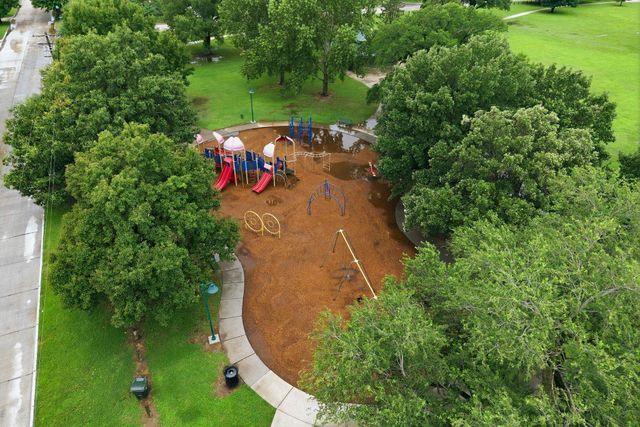 2917 E Rivera, Wichita, KS 67211