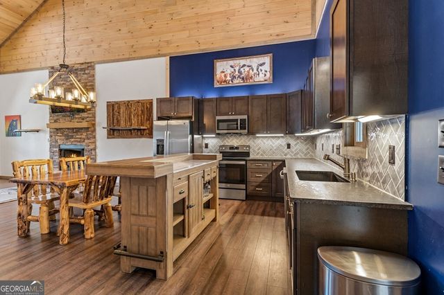 78 Lake Top Lane, Ellijay, GA 30540