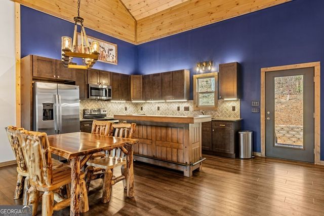 78 Lake Top Lane, Ellijay, GA 30540