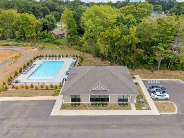 15 Millswood Dr Unit B105, Clarksville, TN 37042