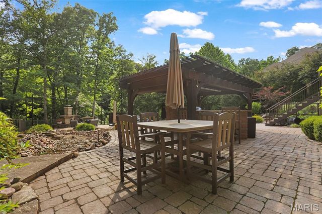 1116 Far Oaks Drive, Caseyville, IL 62232