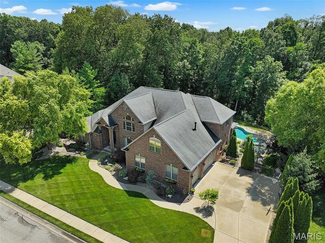 1116 Far Oaks Drive, Caseyville, IL 62232