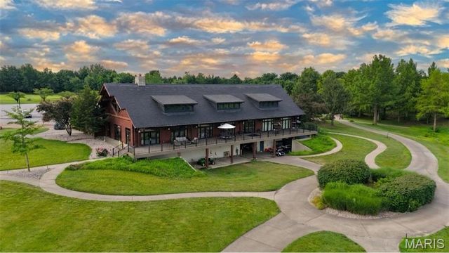 1116 Far Oaks Drive, Caseyville, IL 62232