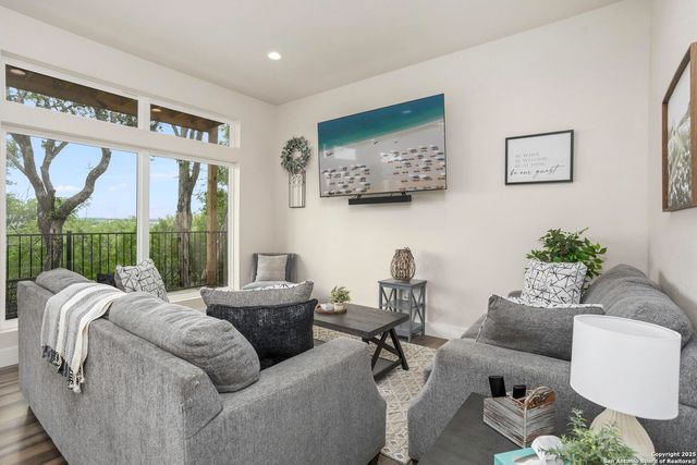 1121 Gruene B, New Braunfels, TX 78130