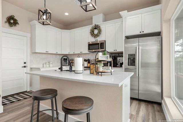 1121 Gruene B, New Braunfels, TX 78130