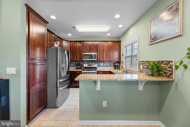 29 MOUNTIE LN, Chesterfield, NJ 08515