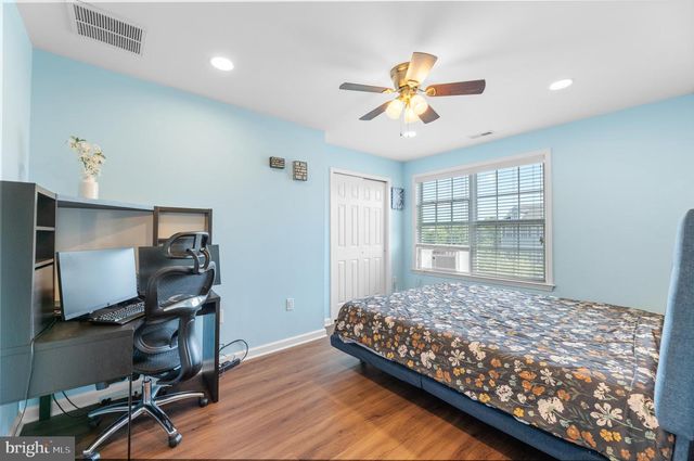 29 MOUNTIE LN, Chesterfield, NJ 08515