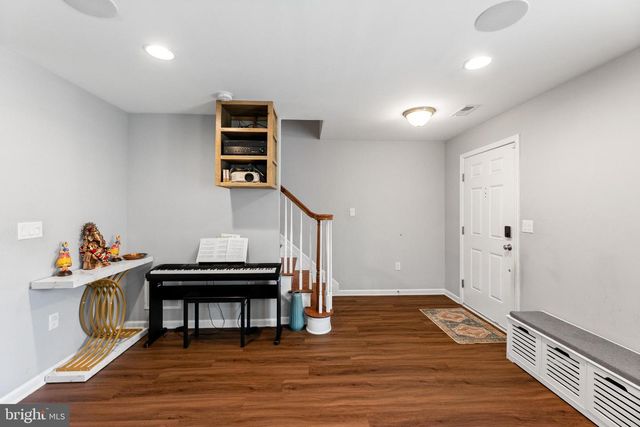 29 MOUNTIE LN, Chesterfield, NJ 08515