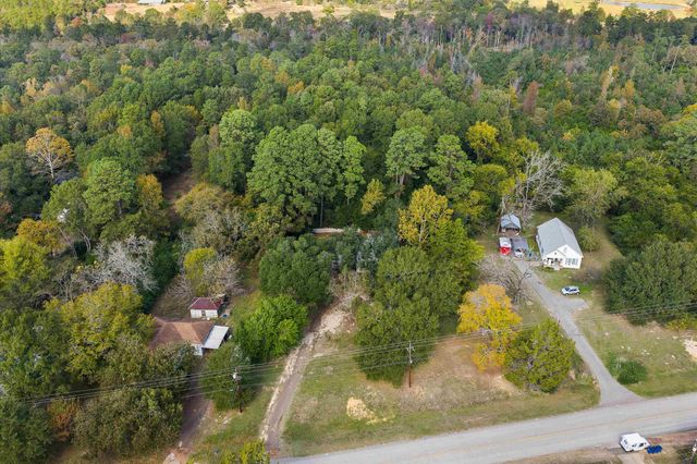 1603 E Main St, Henderson, TX 75652