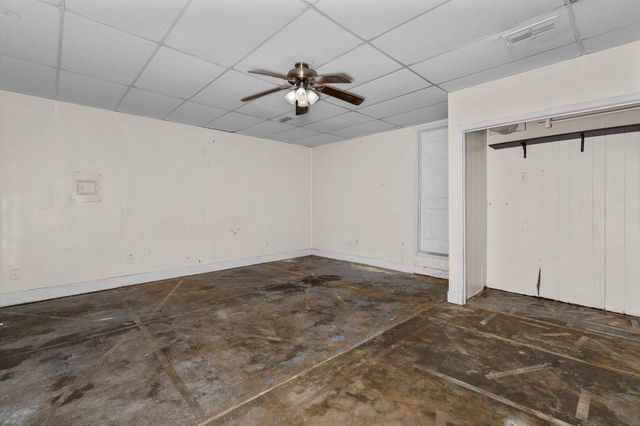 1603 E Main St, Henderson, TX 75652