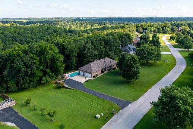 3502 N Bobwhite Drive, Ozark, MO 65721