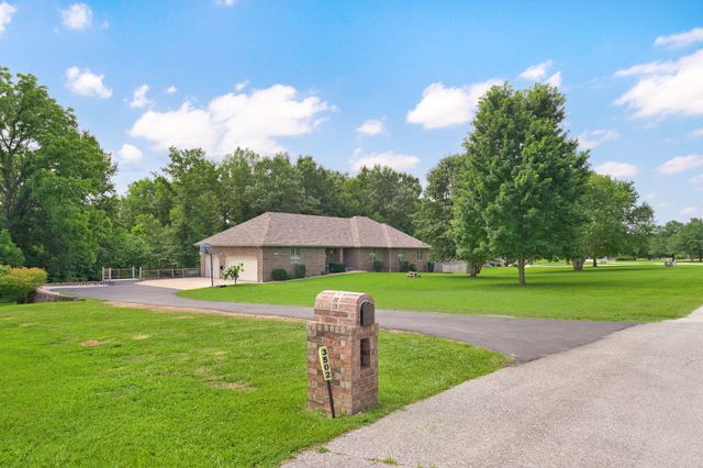 3502 N Bobwhite Drive, Ozark, MO 65721