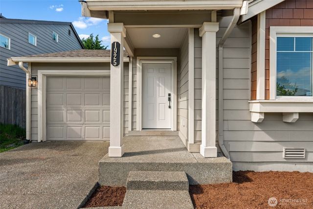 1925 199th Street E, Spanaway, WA 98387