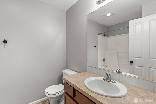 1925 199th Street E, Spanaway, WA 98387