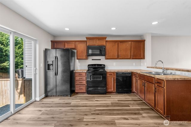 1925 199th Street E, Spanaway, WA 98387
