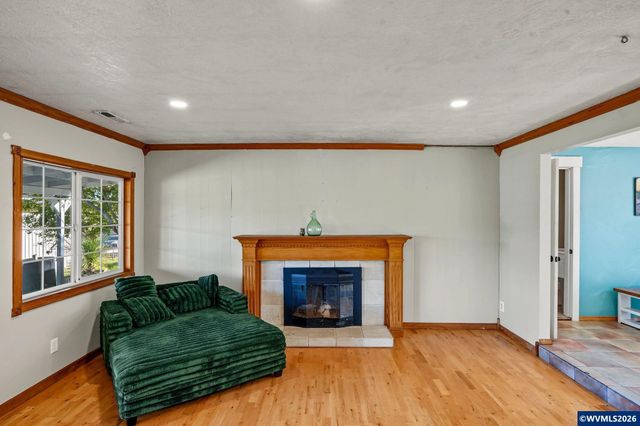 4241 Riverdale Rd S, Salem, OR 97302