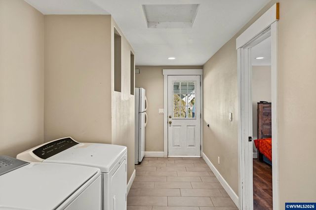 4241 Riverdale Rd S, Salem, OR 97302