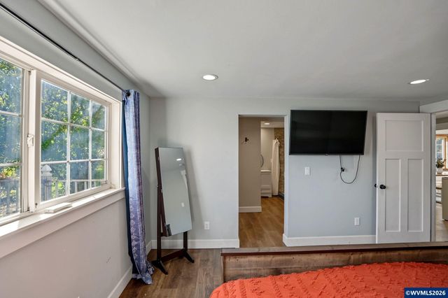 4241 Riverdale Rd S, Salem, OR 97302