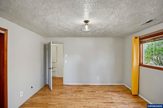 4241 Riverdale Rd S, Salem, OR 97302