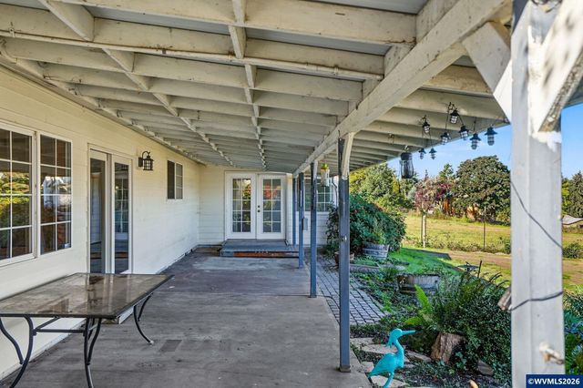 4241 Riverdale Rd S, Salem, OR 97302