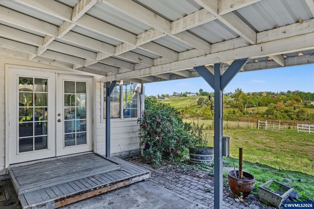 4241 Riverdale Rd S, Salem, OR 97302