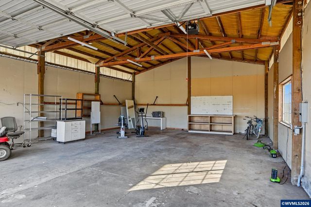 4241 Riverdale Rd S, Salem, OR 97302