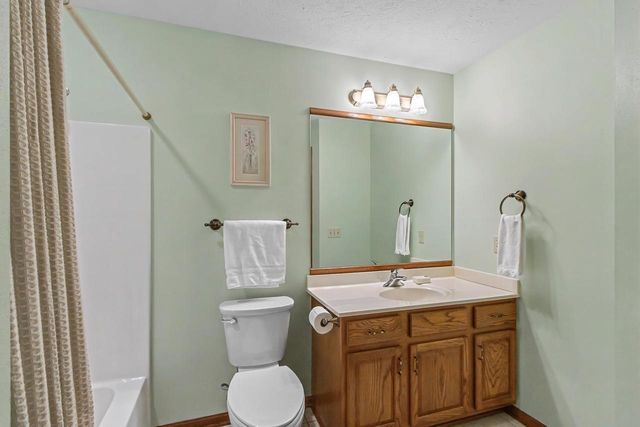 4195 S Satinwood Drive, Beloit, WI 53511