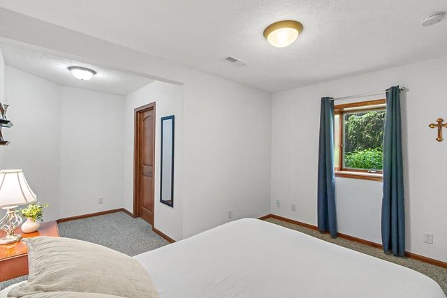 4195 S Satinwood Drive, Beloit, WI 53511