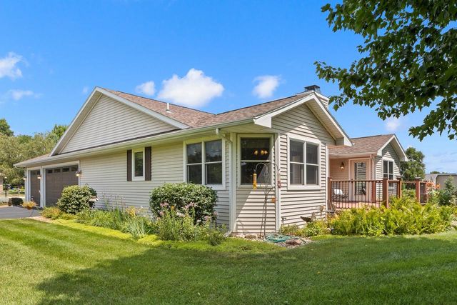 4195 S Satinwood Drive, Beloit, WI 53511
